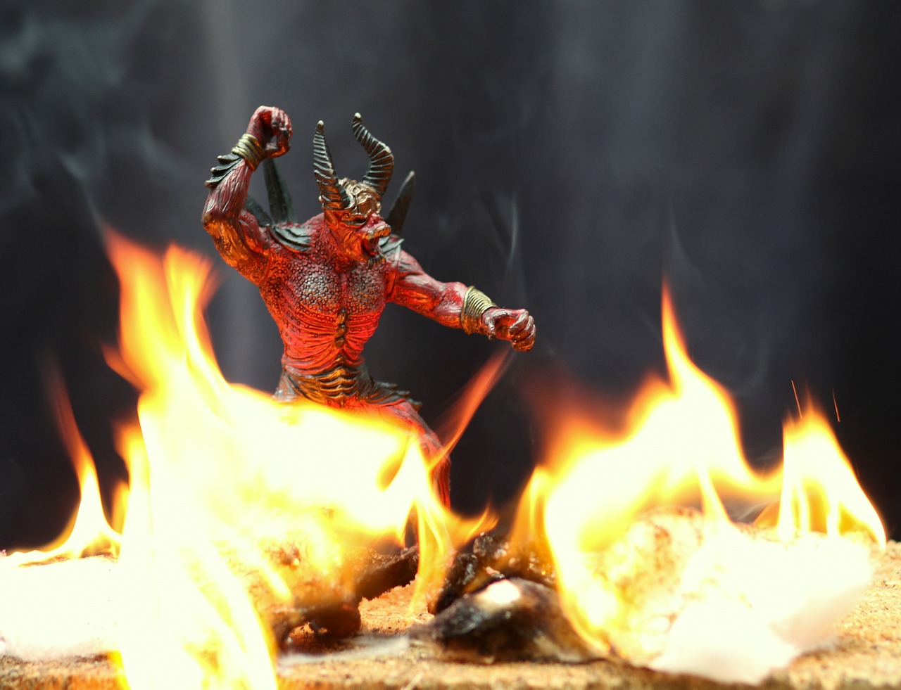 devil  fire  flames free photo