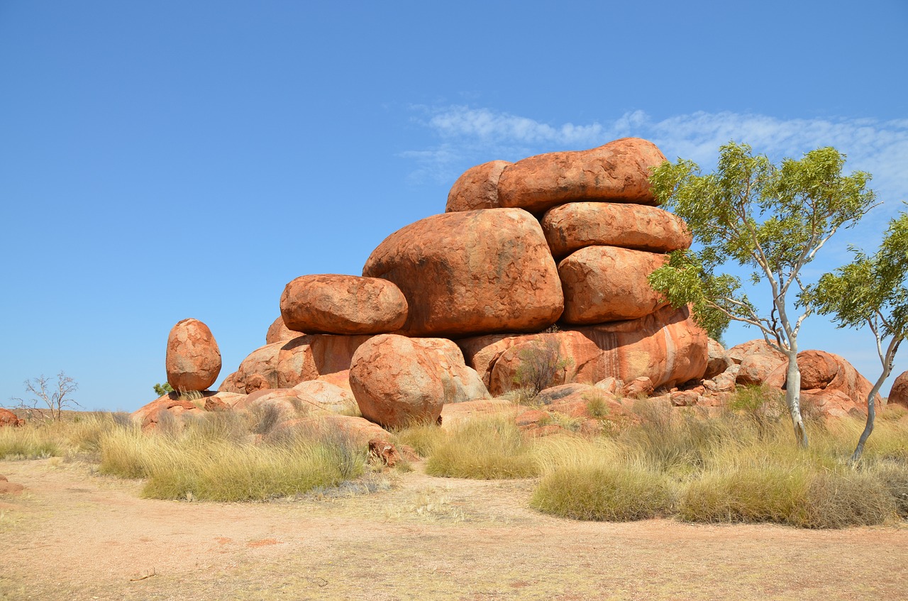 devils marbles karlu karlu rocks free photo