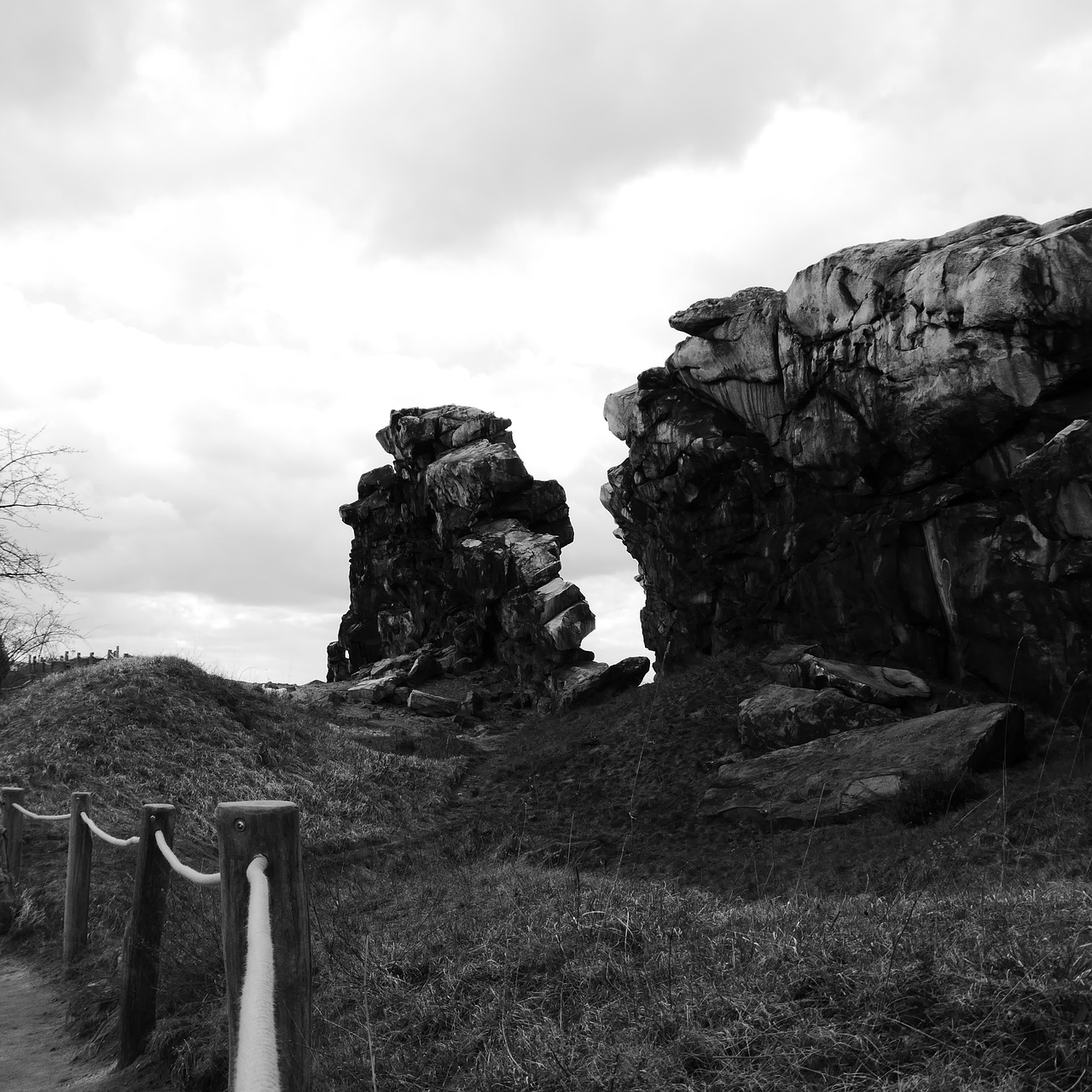 devil's wall resin nature free photo