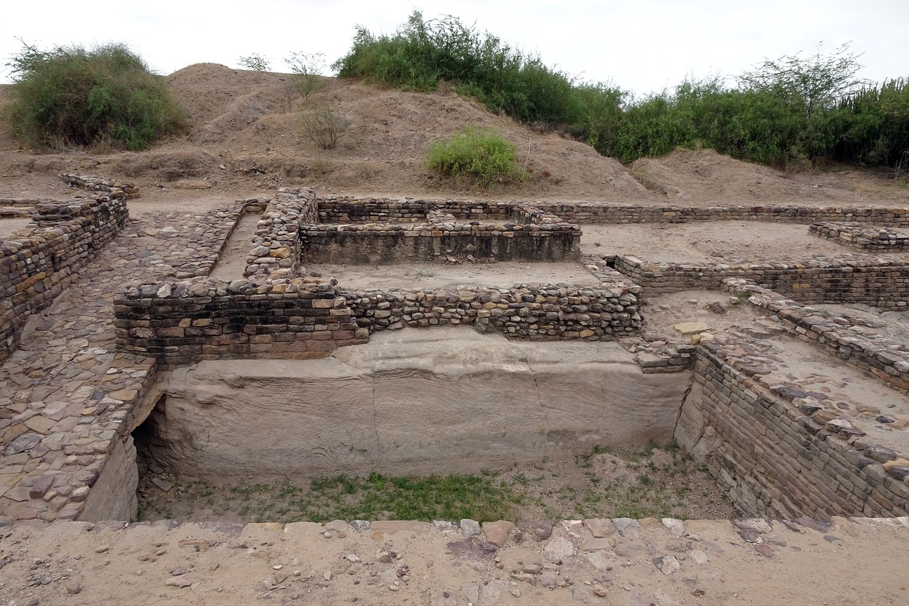 dholavira  archaeological site  excavation free photo