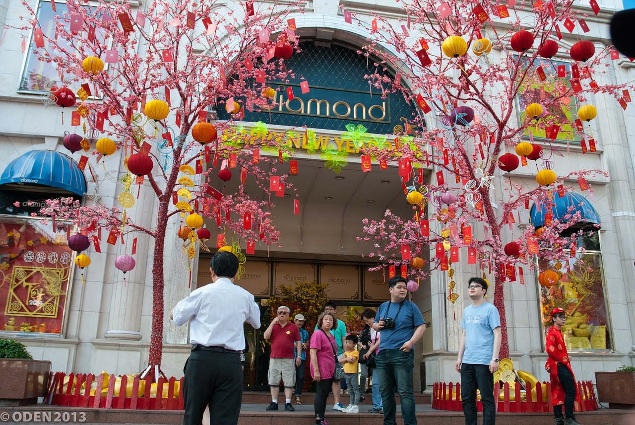 diamond plaza saigon vietnam free photo