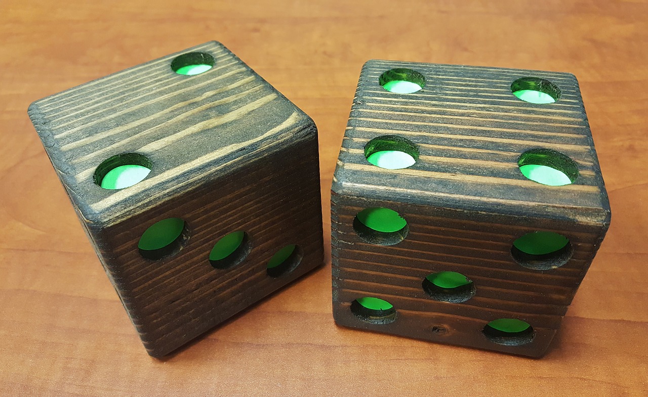 dice die wooden dice free photo