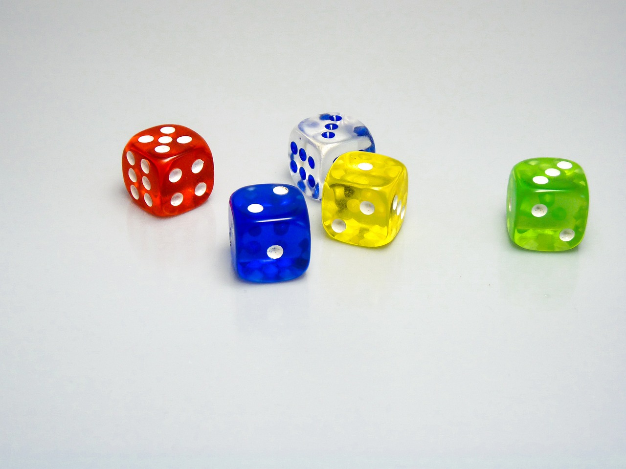 dice game toy free photo