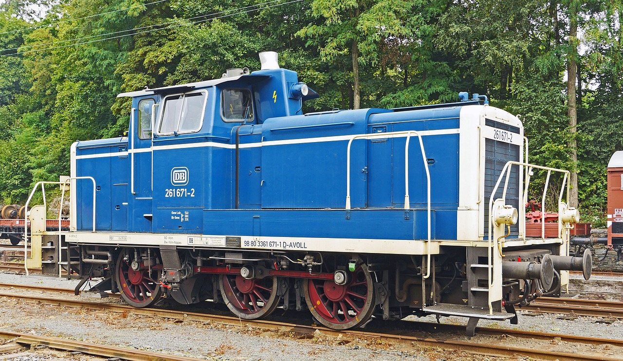 diesel locomotive v60 v 60 free photo