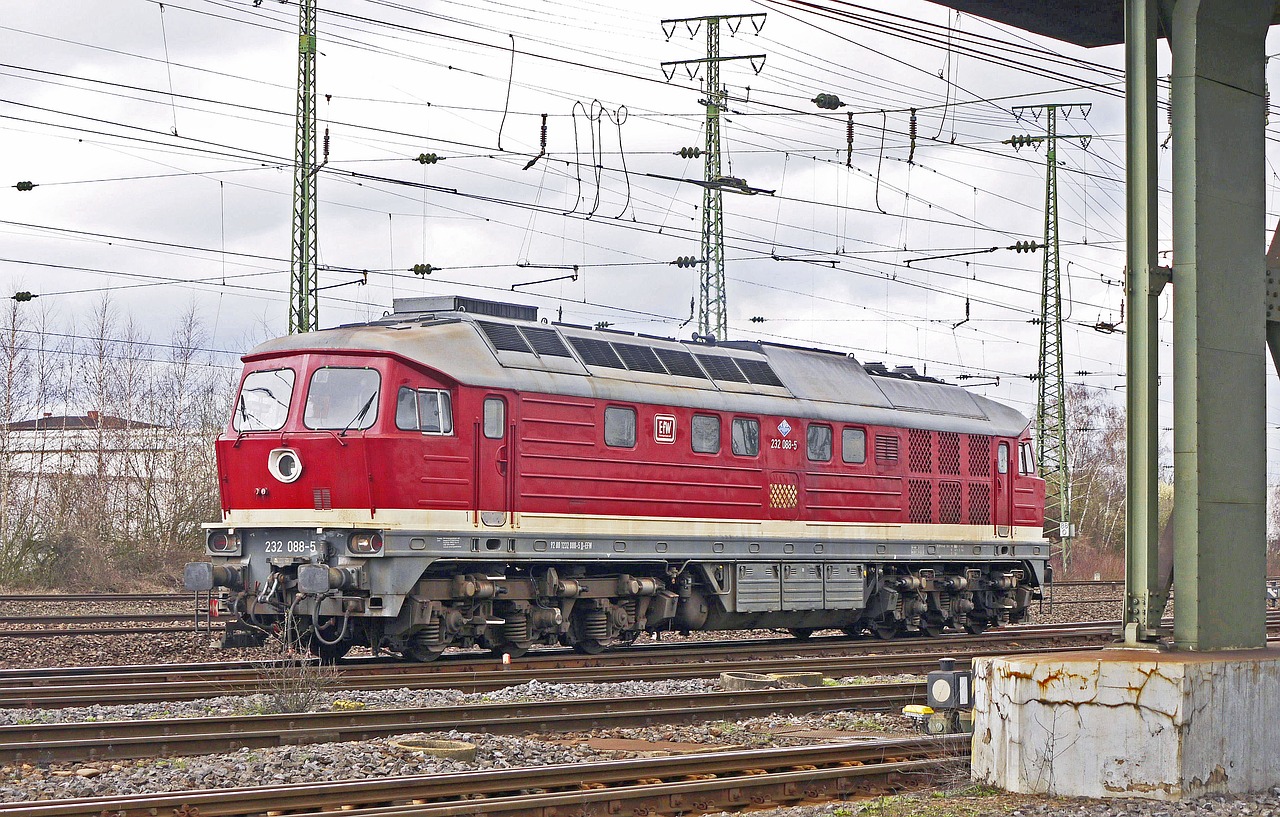 diesel locomotive großdiesellok diesel-electric free photo
