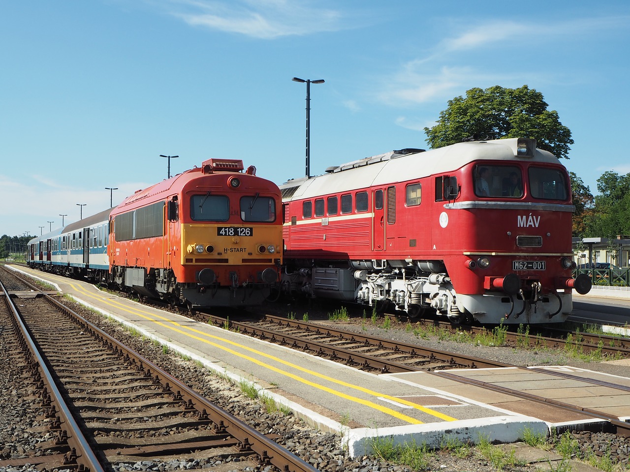 diesel locomotive  sergei  locomotive free photo