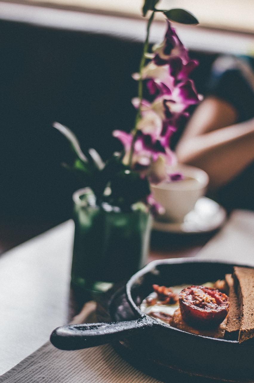 dining table food free photo