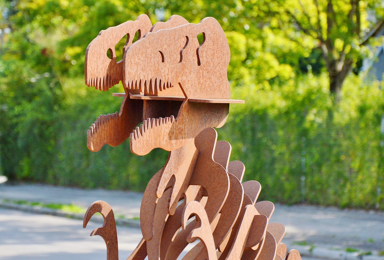 dinosaur sculpture dino free photo