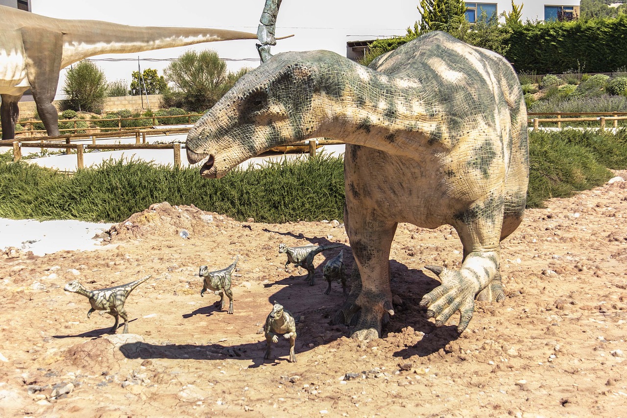 dinosaurs  prehistory  jurassic free photo