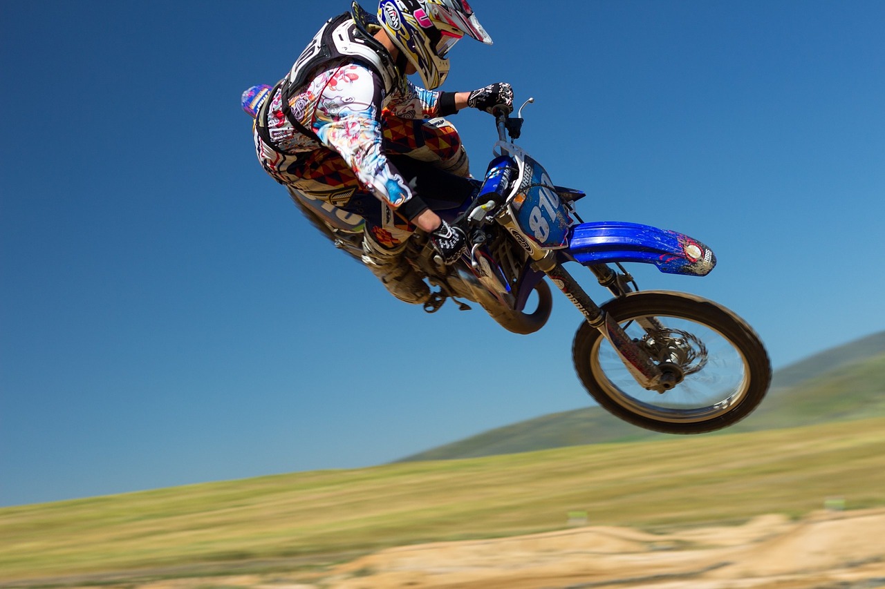 dirt bike racer racing free photo