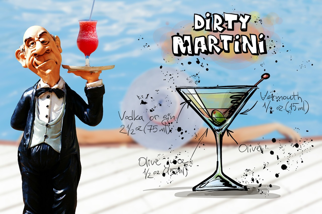 dirty martini cocktail drink free photo