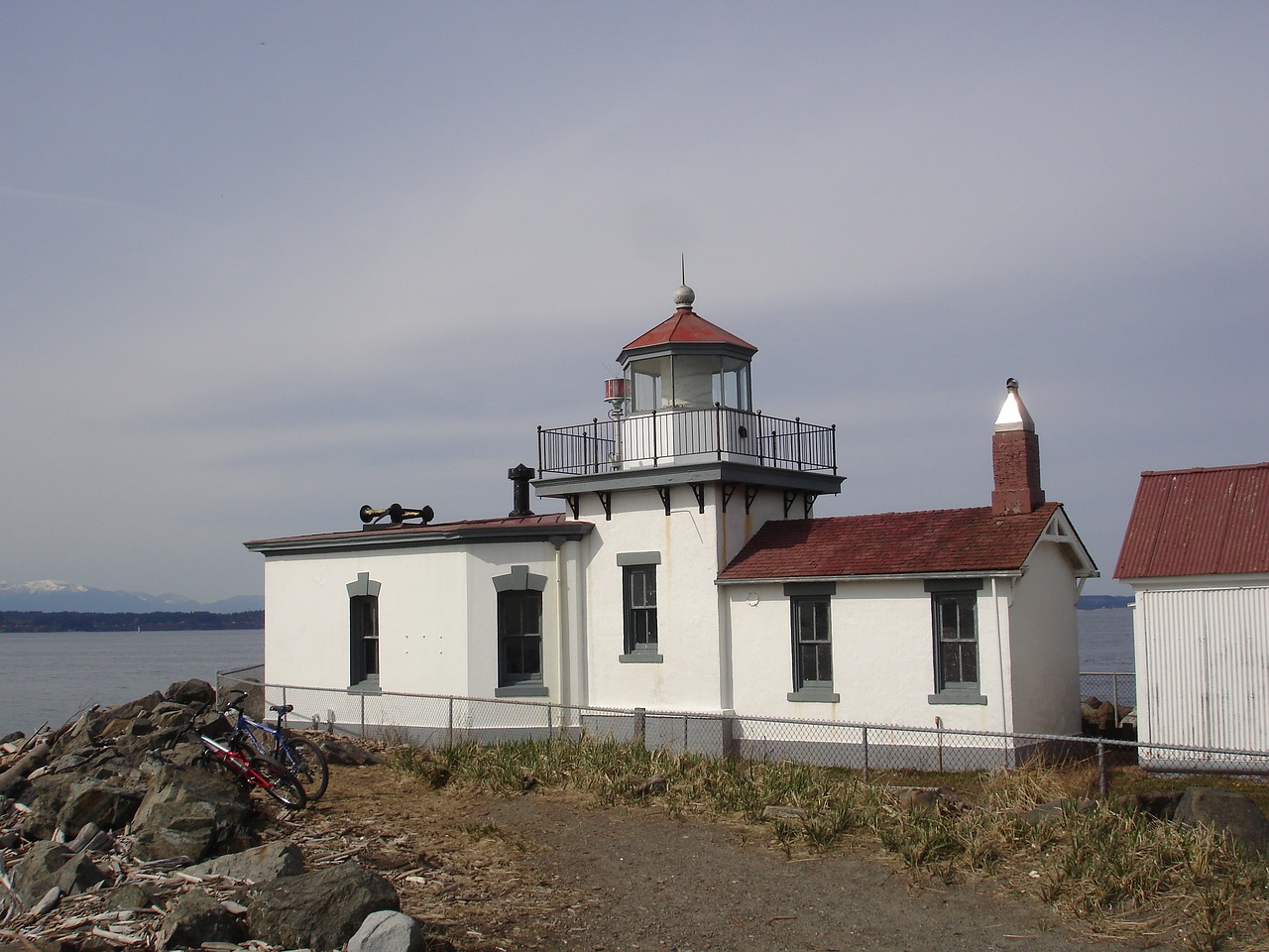 discovery park lighthouse seattle free photo