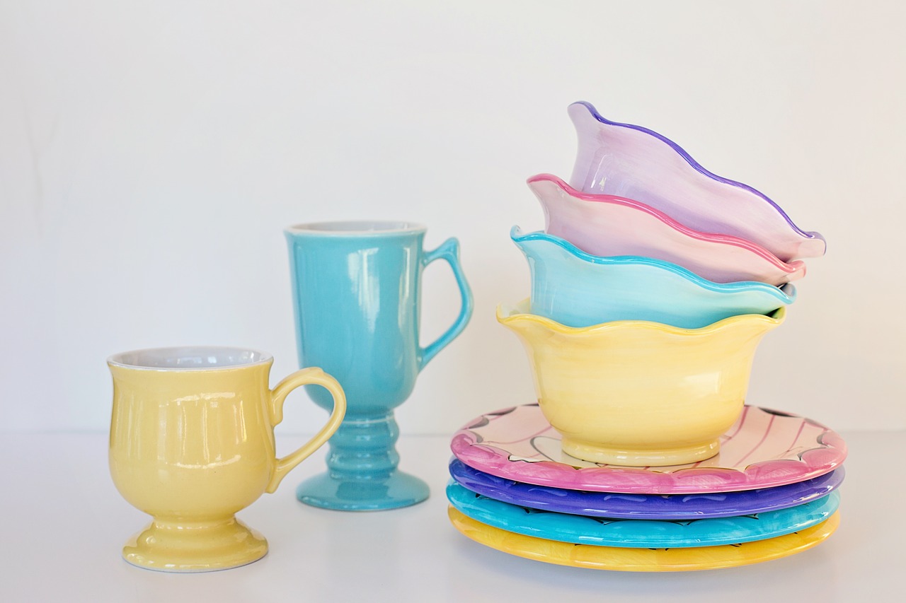 dishes bowls mugs free photo
