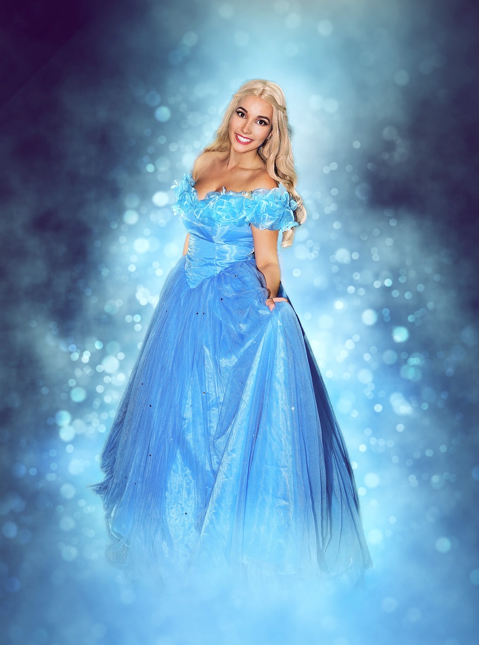 disney princess blue dress free photo