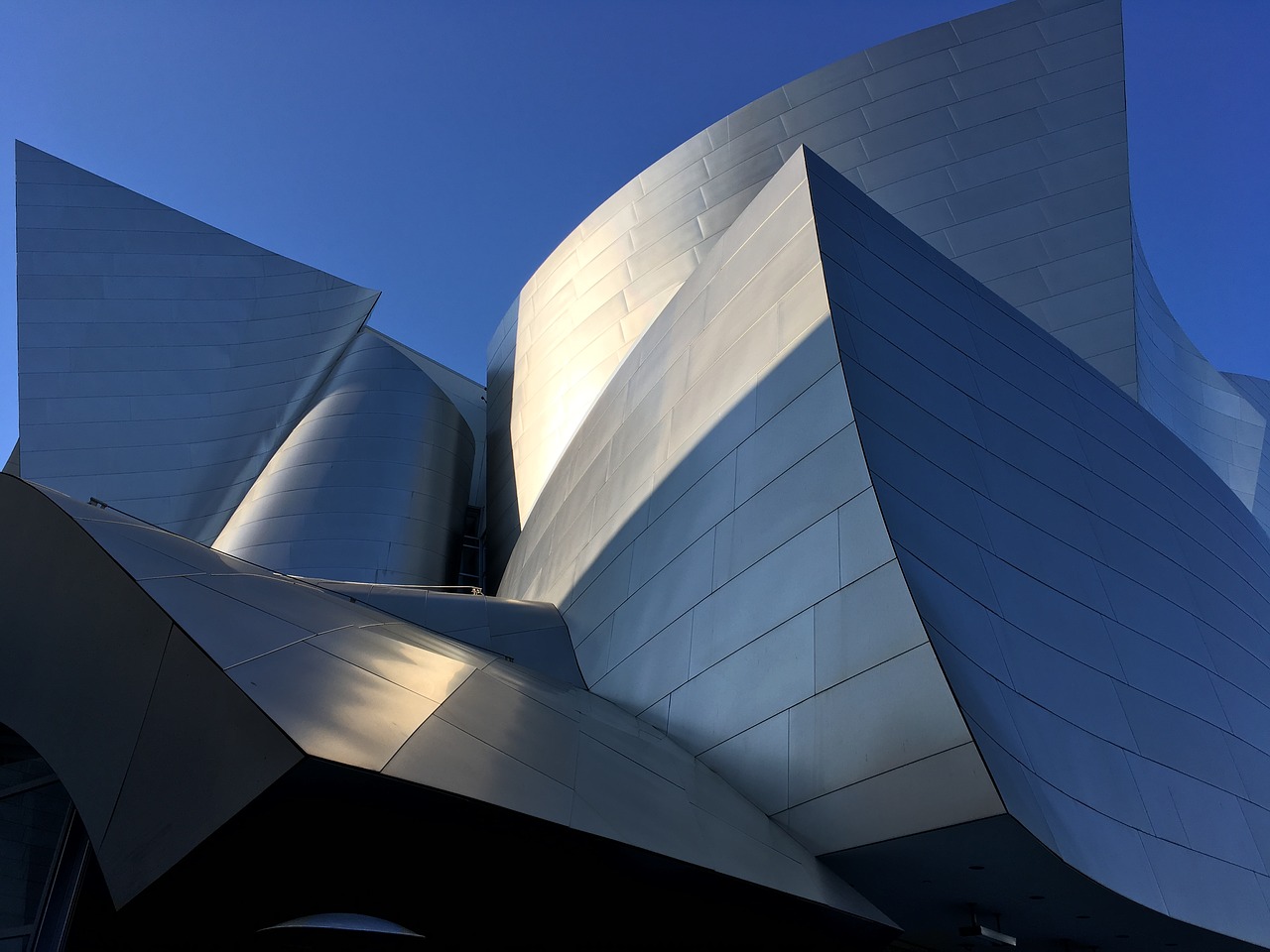 disney concert hall free photo