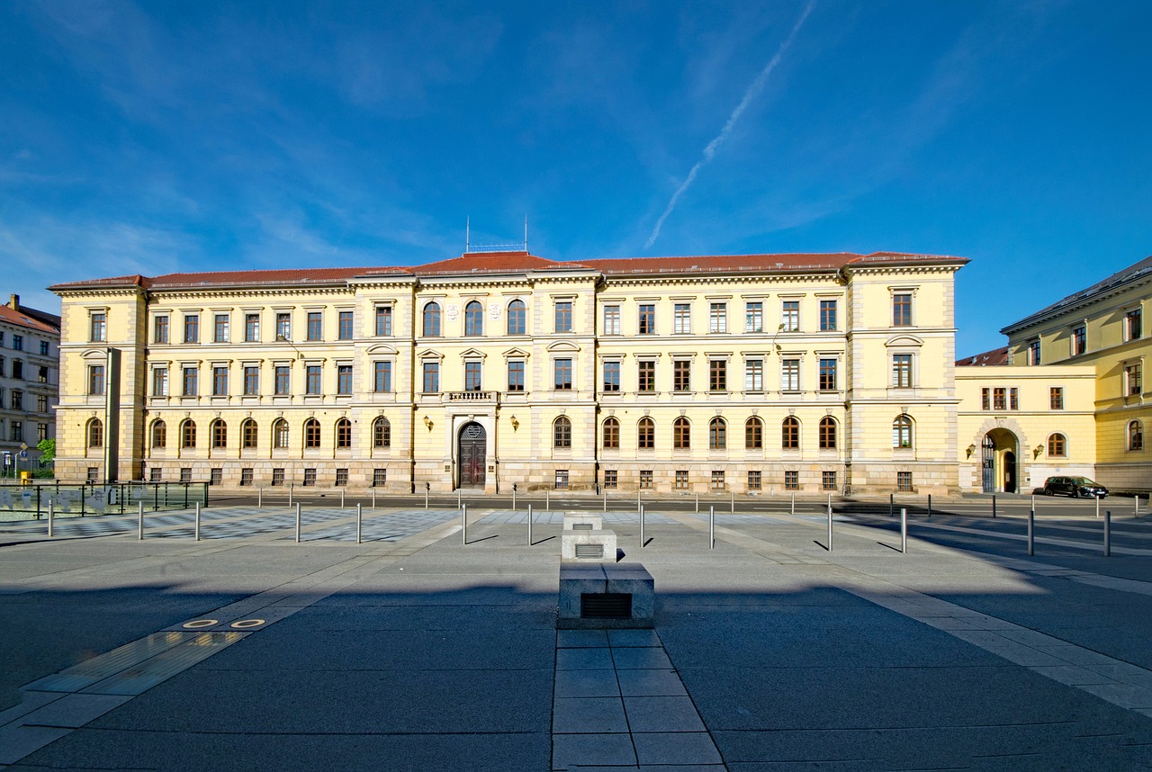 district court leipzig saxony free photo