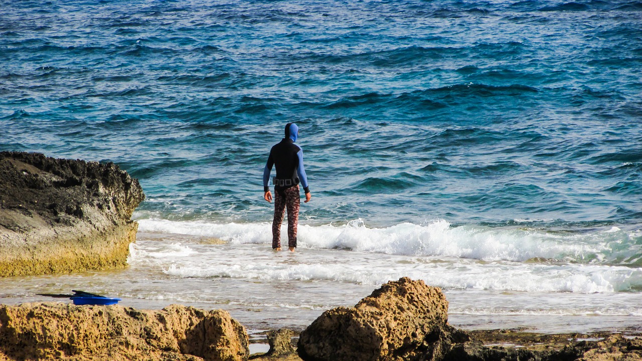 diver equipment sea free photo