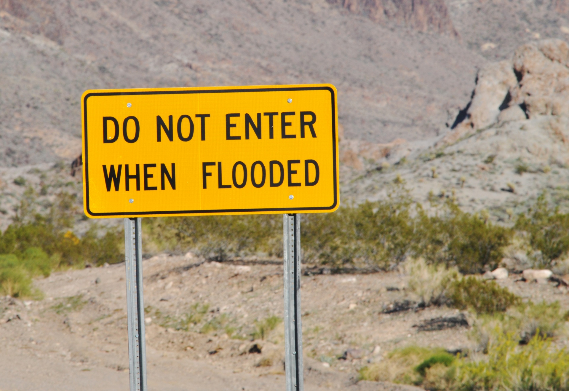 sign signs flood free photo