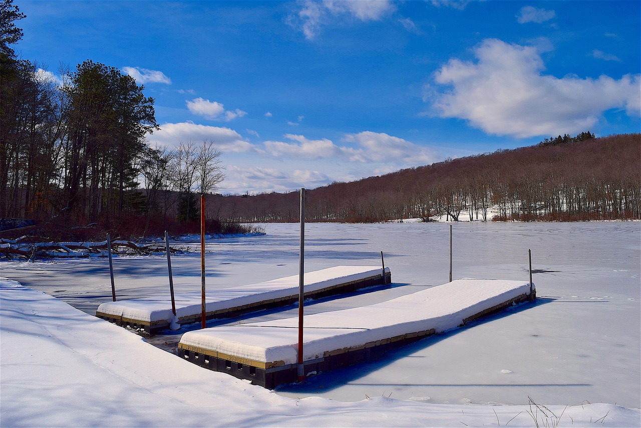 dock winter lake free photo