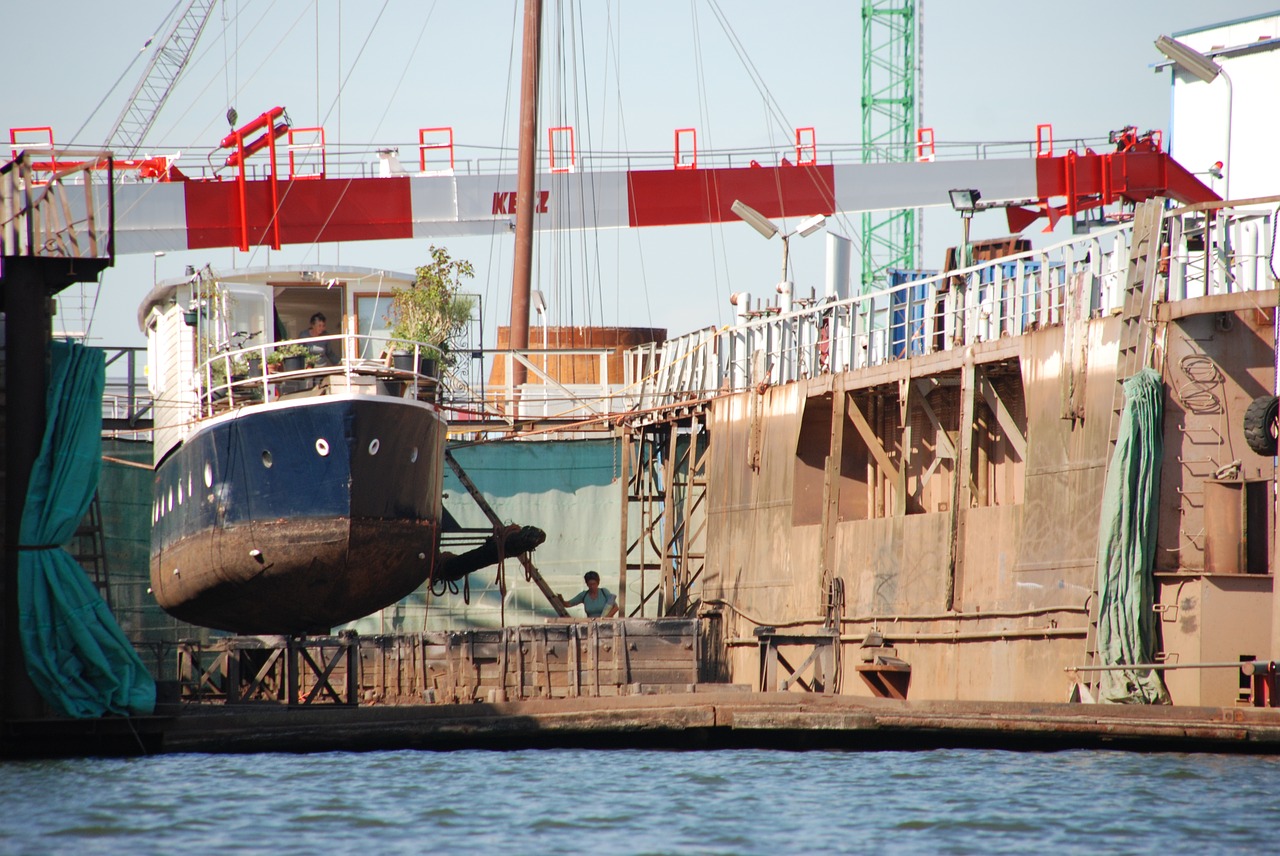 dock scheepsdok ship free photo