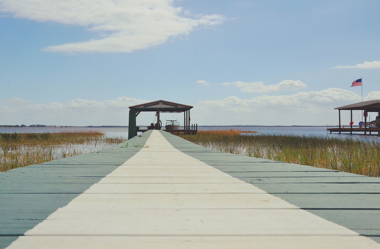 dock path cottage free photo