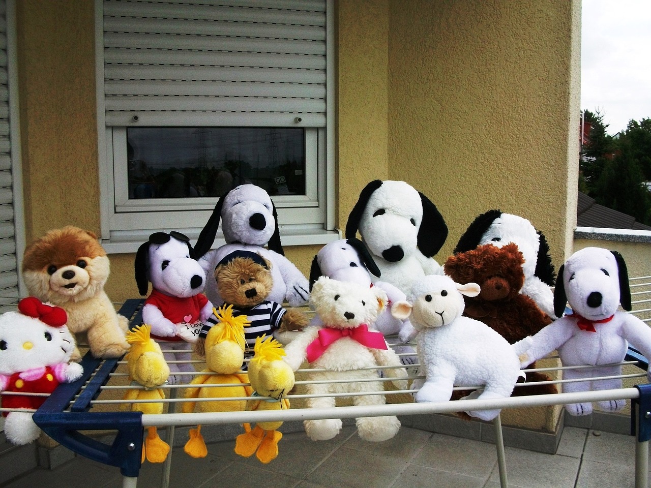 dolls figures soft toys free photo