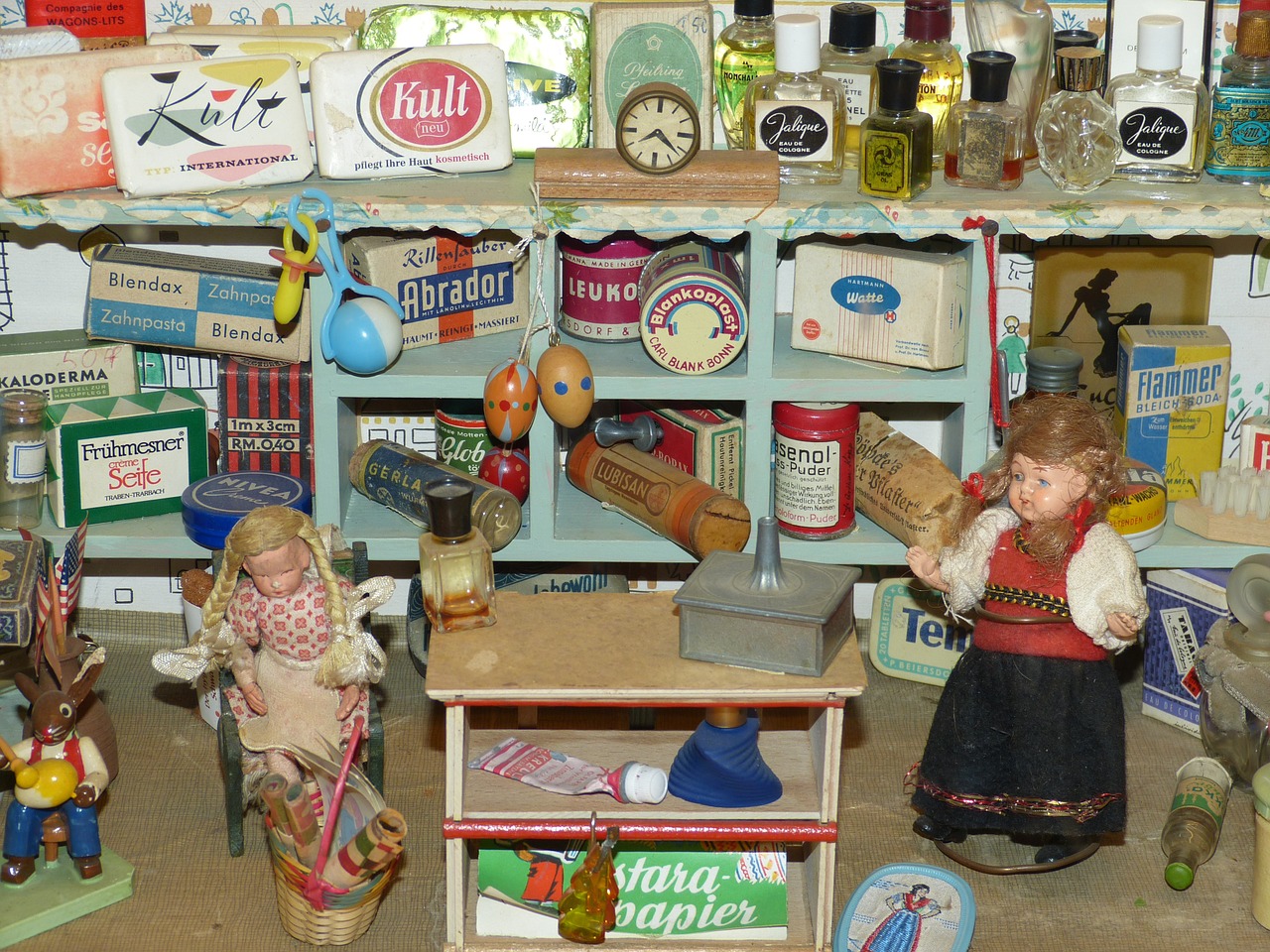 dolls houses doll play free photo