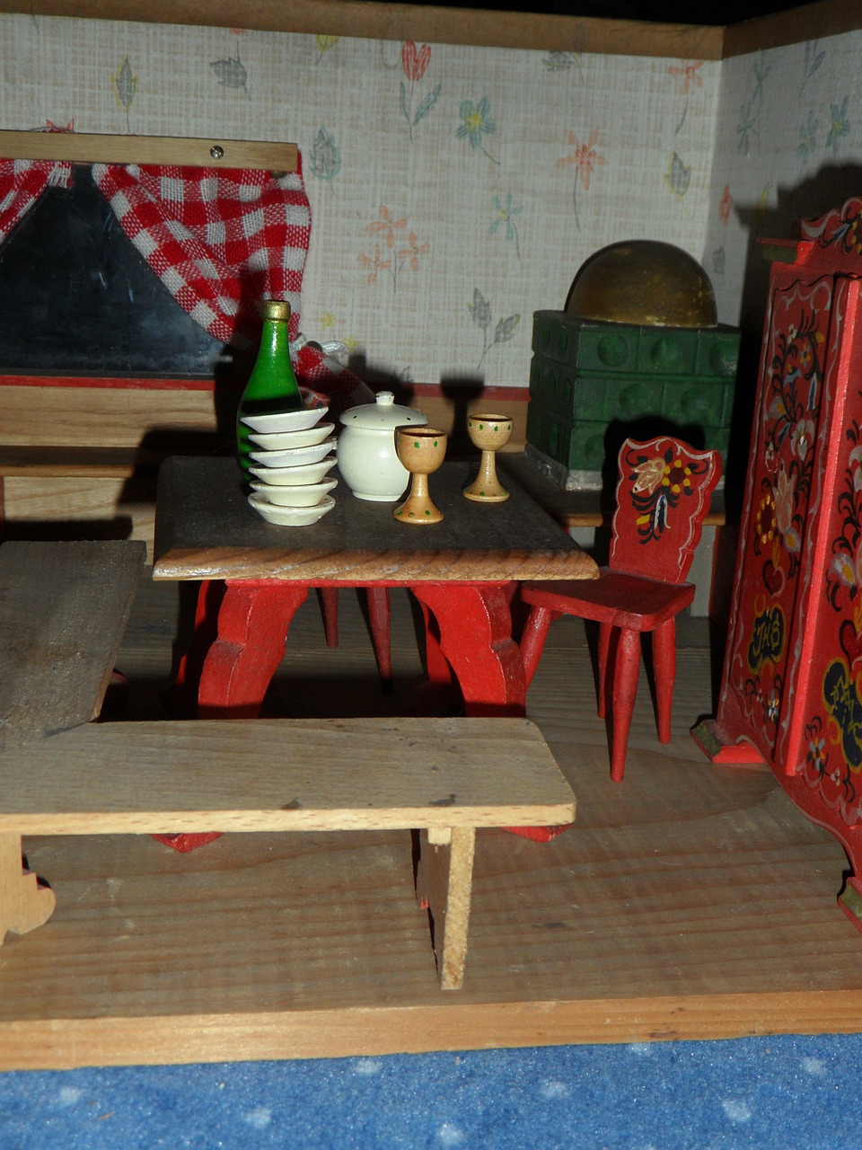 dolls houses old furniture free photo