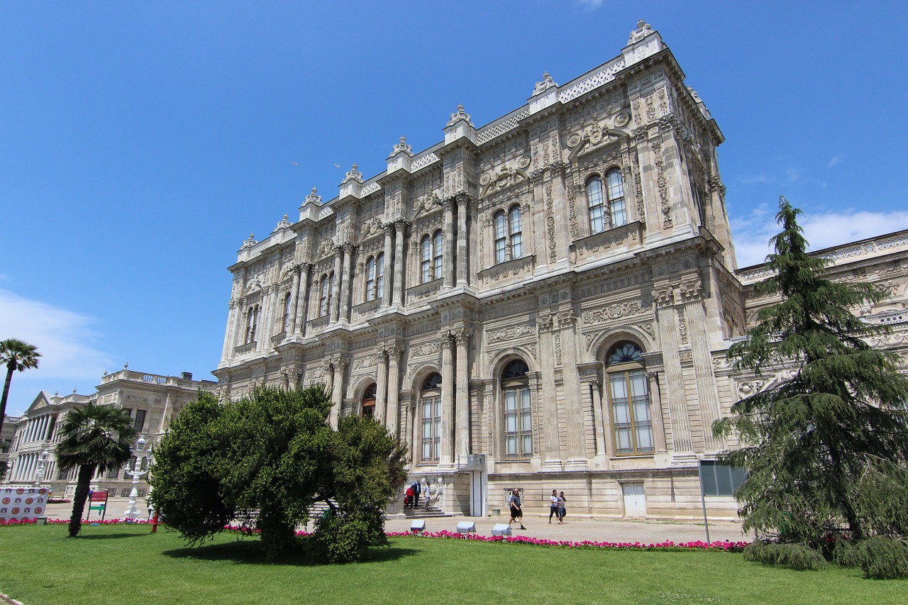 dolmabahce istanbul palazzo free photo