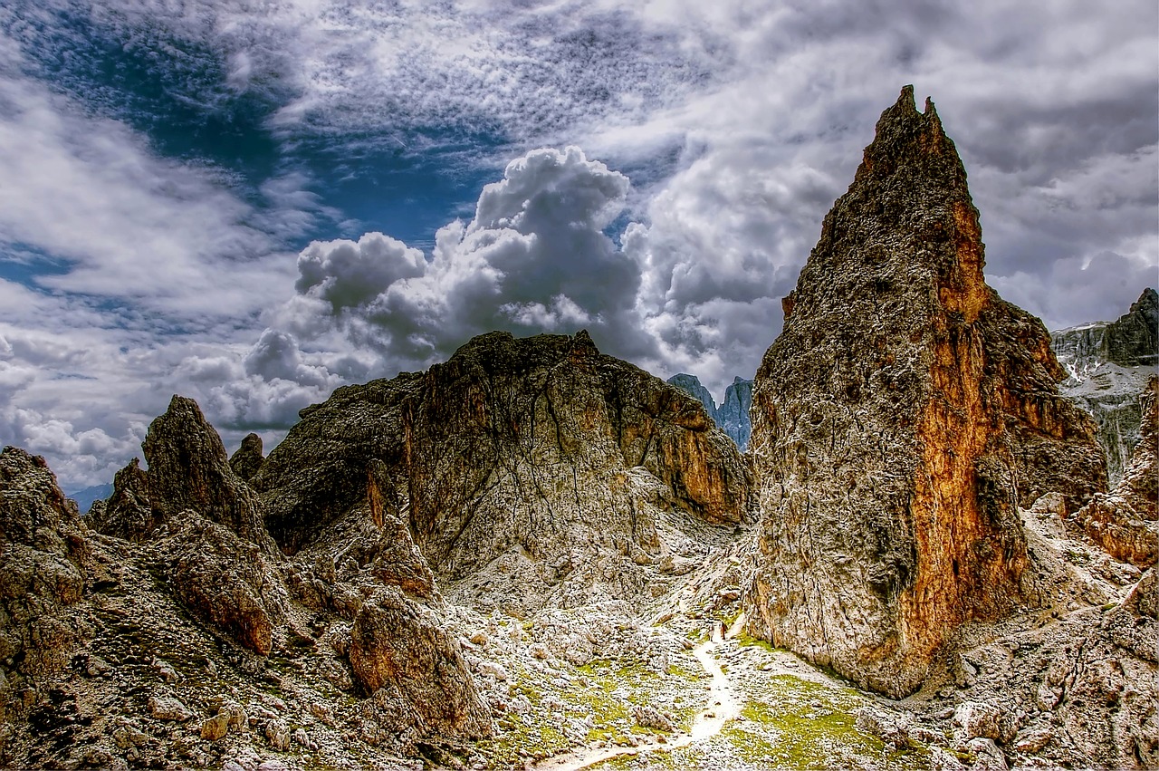 dolomites mountains italy free photo