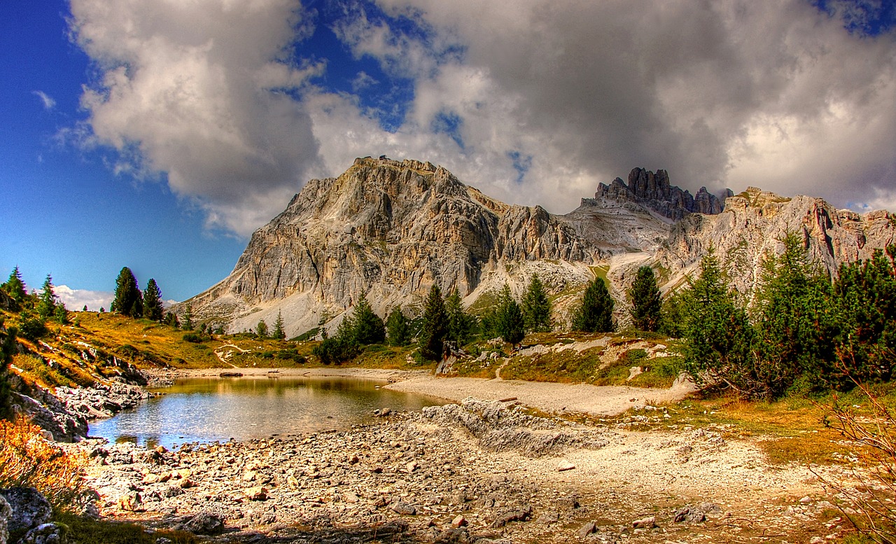 dolomites mountains italy free photo