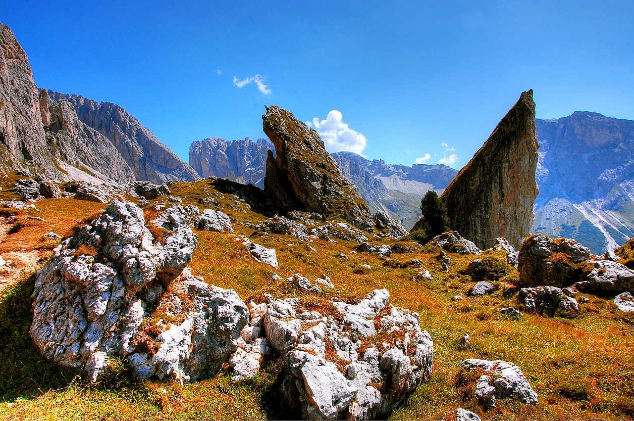 dolomites mountains italy free photo