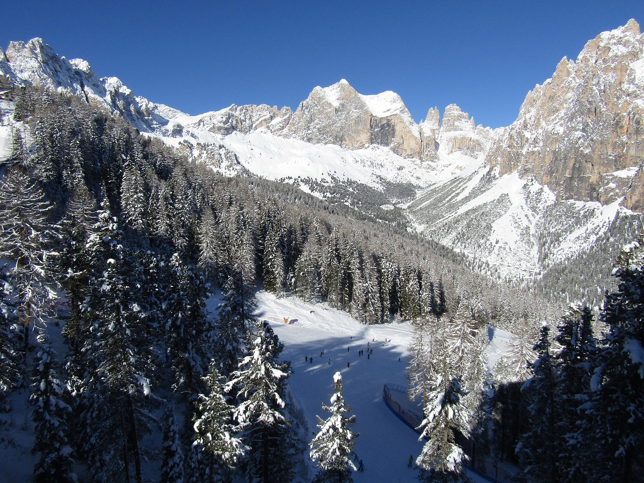 dolomites mountains mountain landscape free photo