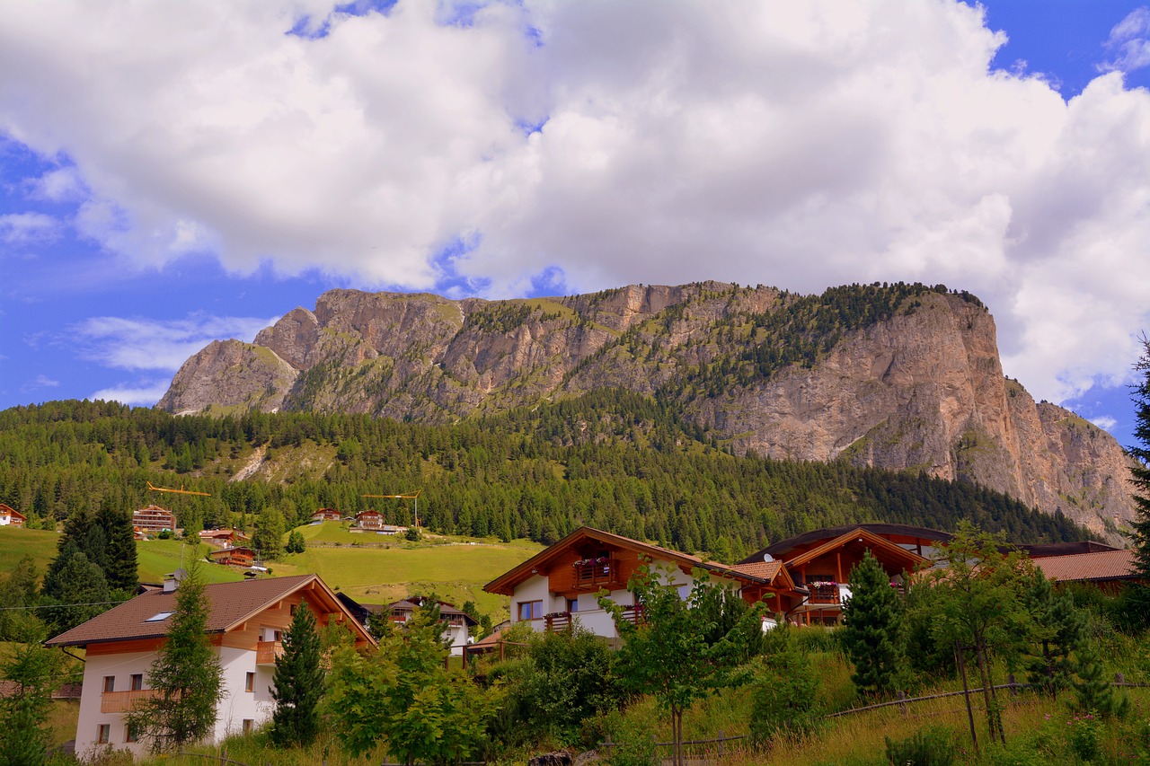 dolomites houses prato free photo