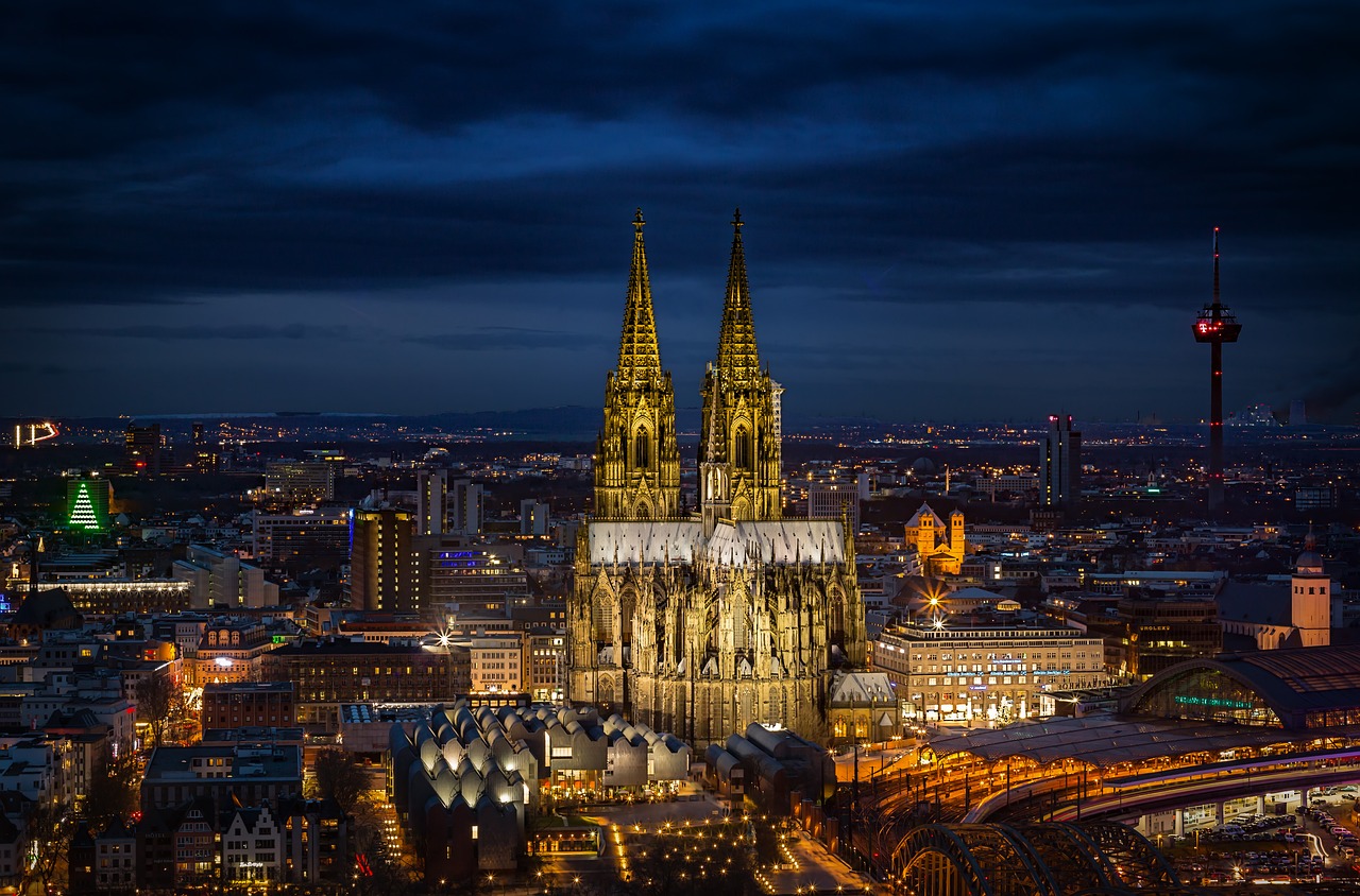 dom cologne cathedral cologne free photo