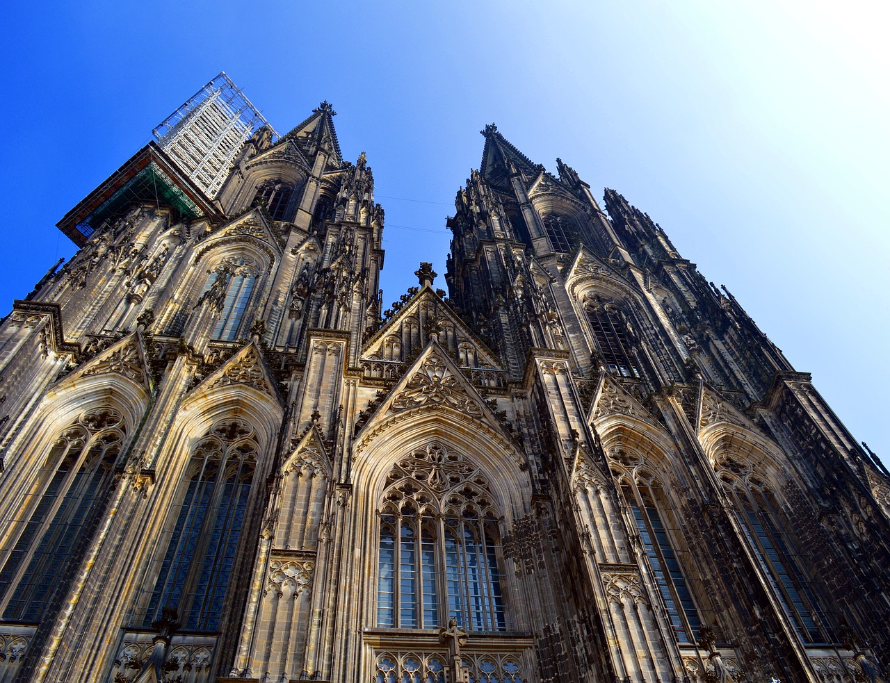 dom cologne cathedral landmark free photo