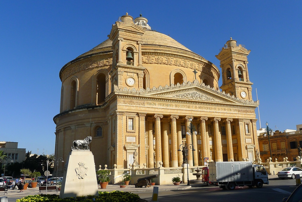 dom dome malta free photo