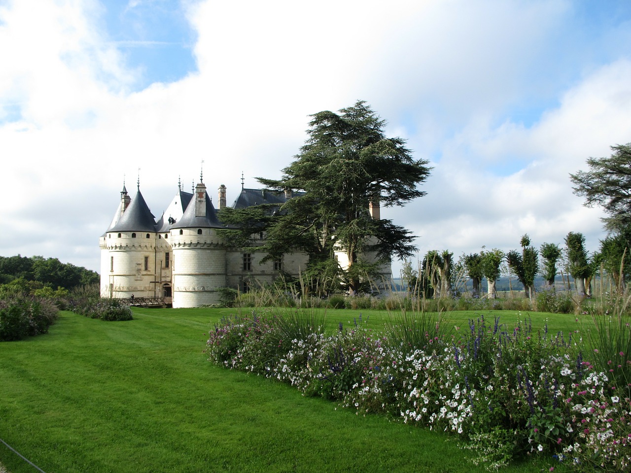 domaine de chaumont loire castle in france free photo