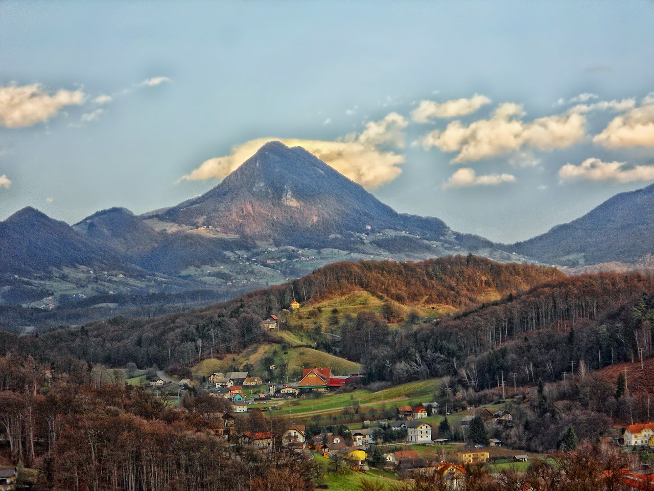donacka mountain landmark landscape free photo