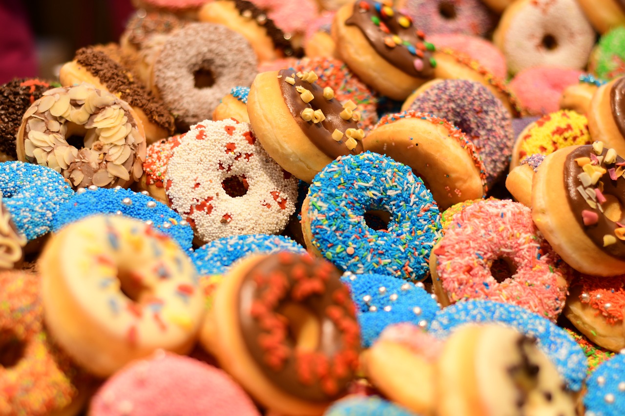 donuts doughnut sweet free photo