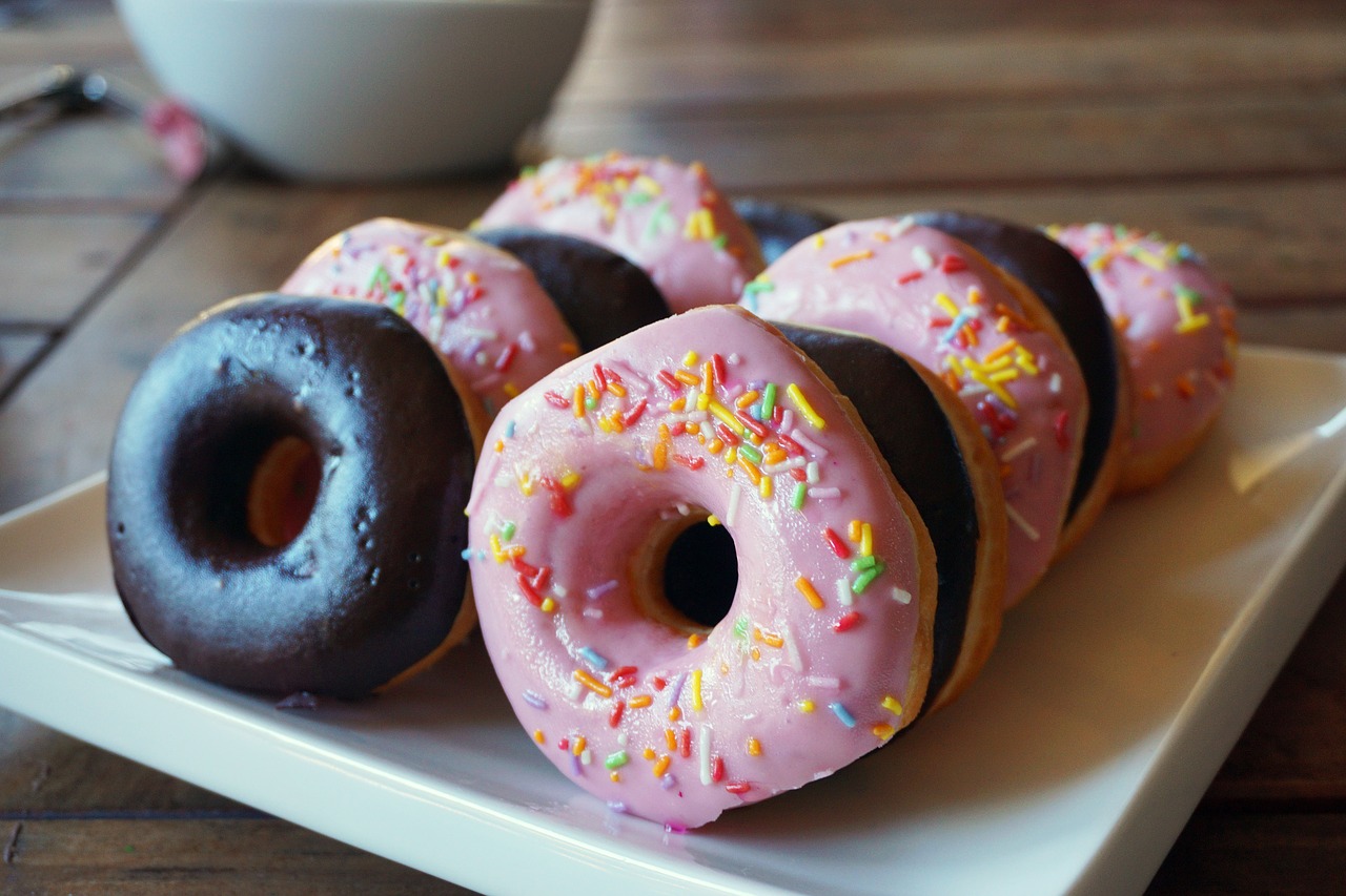 donuts  donut  doughnuts free photo