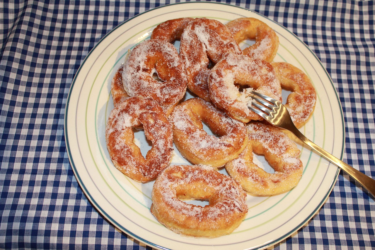 donuts  pastry  dessert free photo