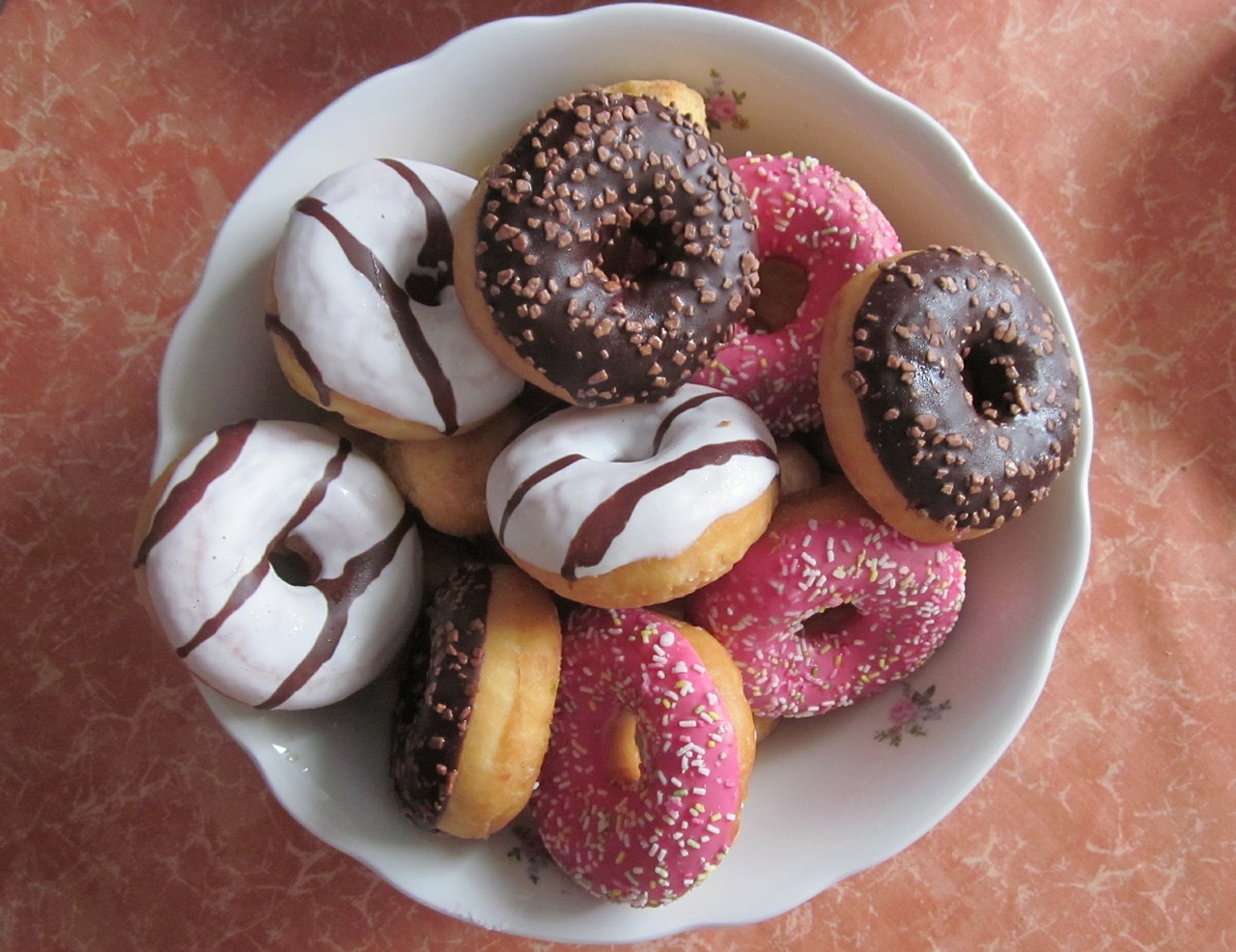 donuts pastries cake free photo