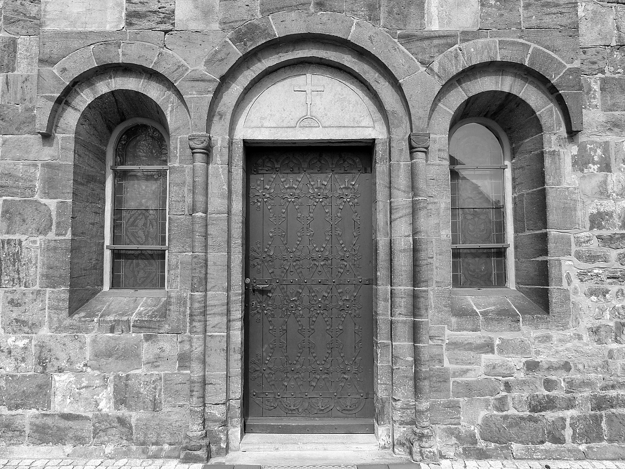 door input church free photo