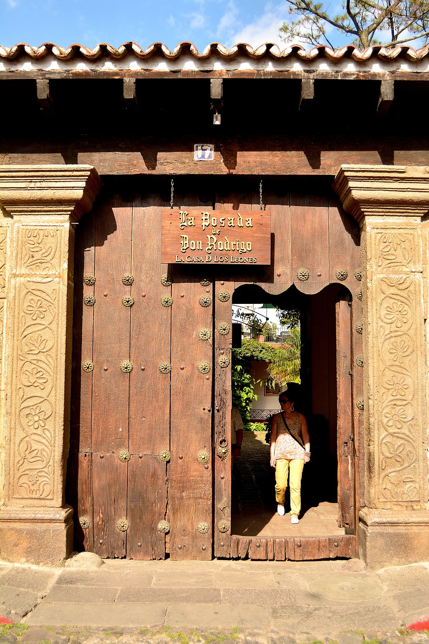 door wood wooden door free photo