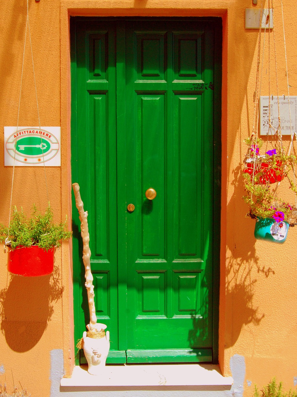 door entrance green free photo