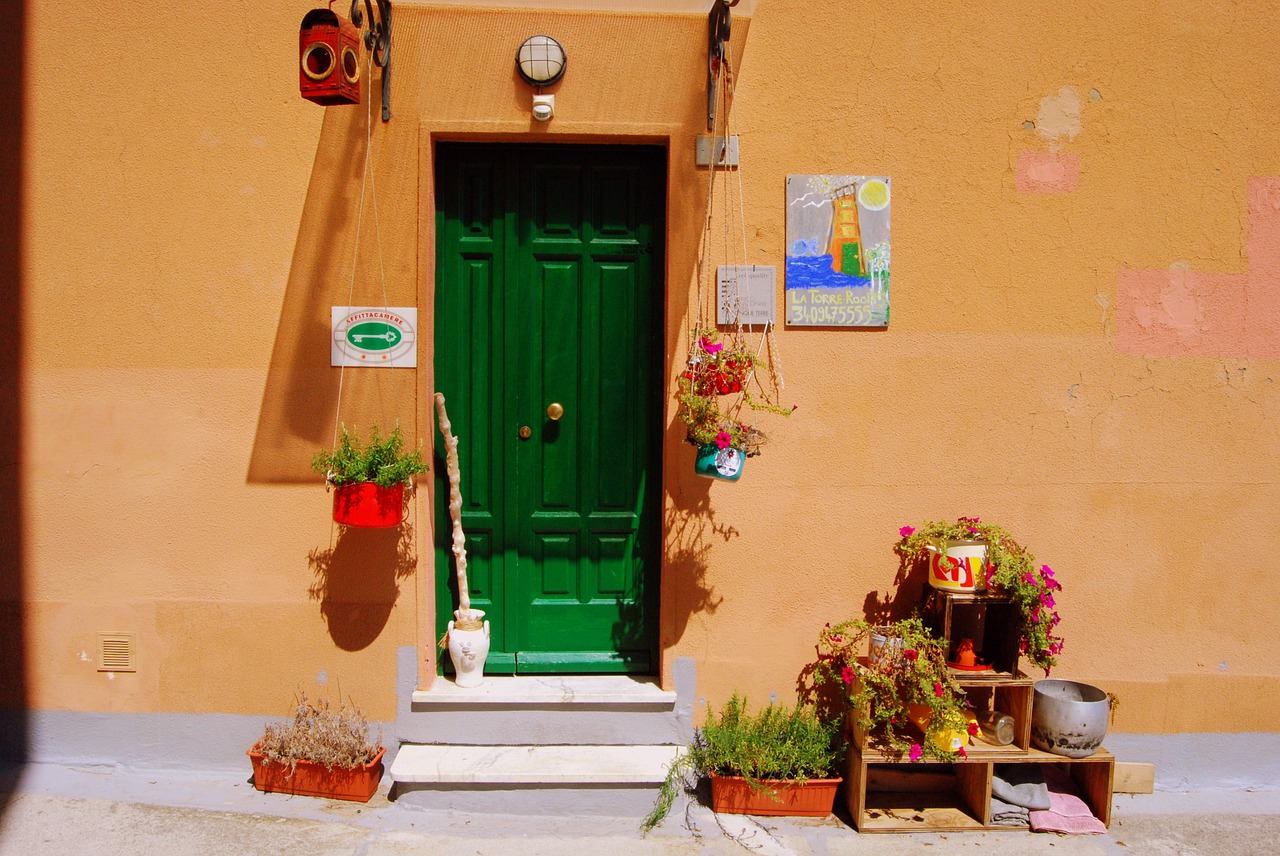 door entrance flowers free photo