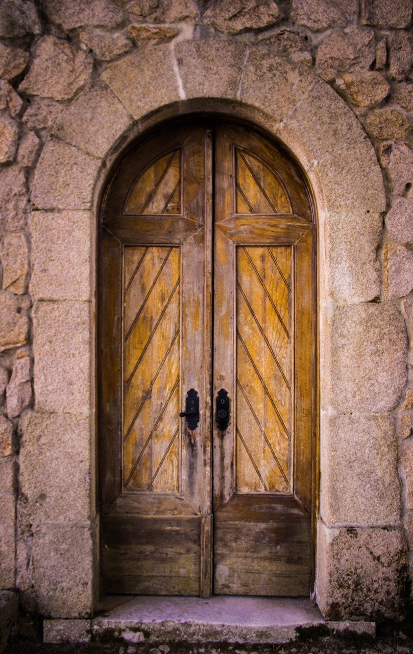 door old door wood door free photo