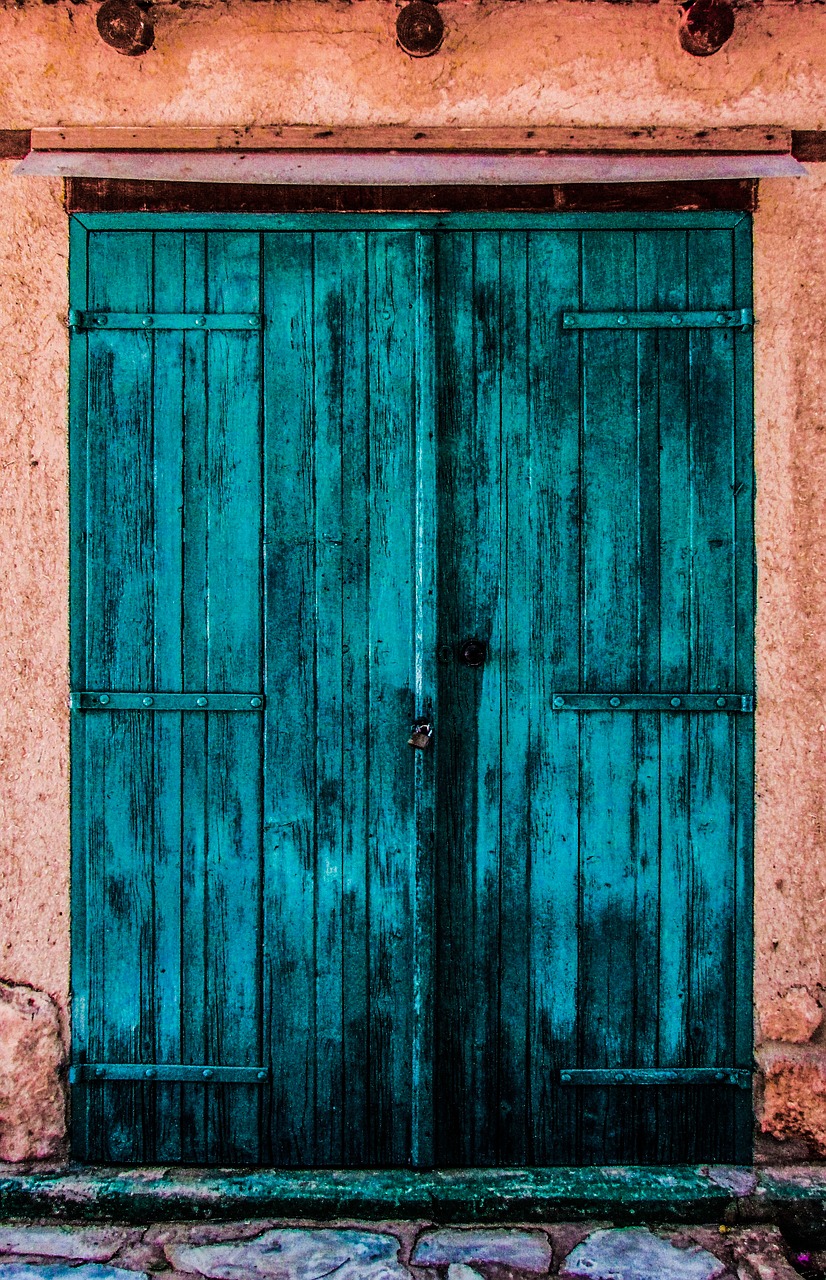 door wooden colorful free photo