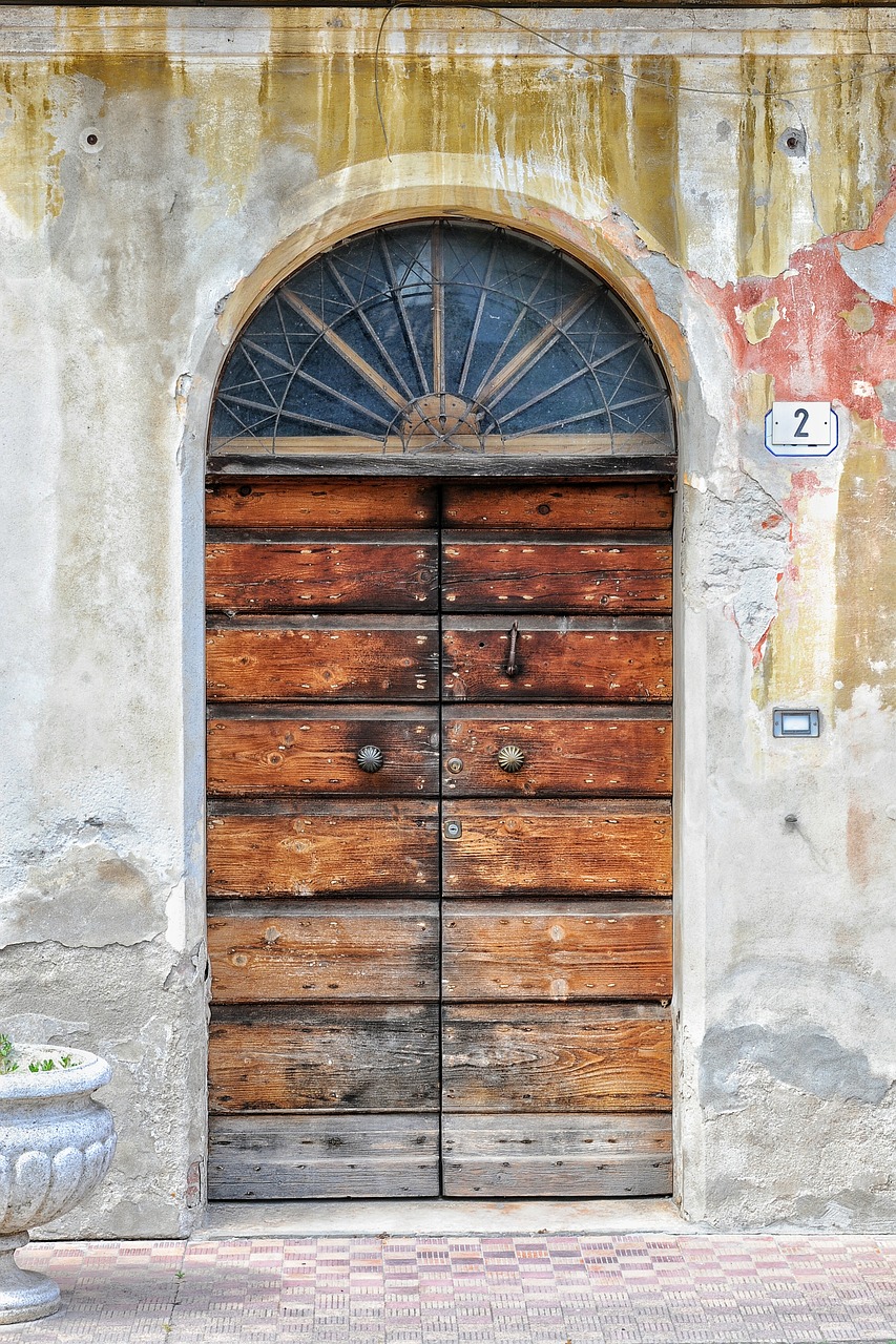 door wood texture free photo